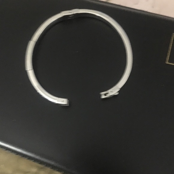 Michael Kors Bracelet - Picture 3 of 4